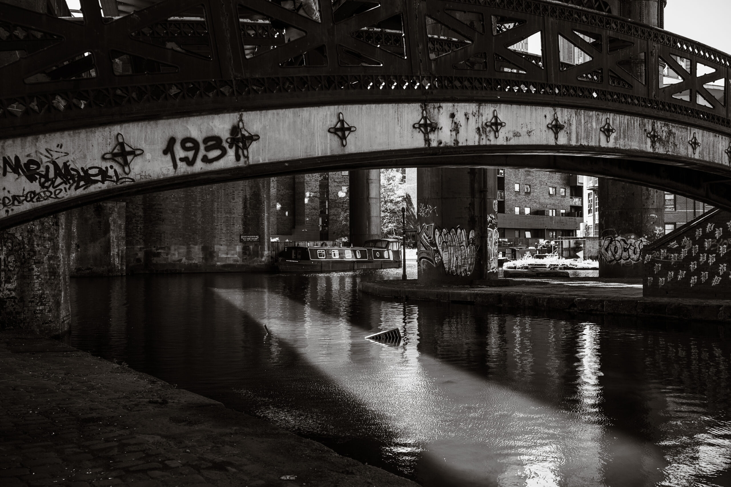 Manchester B&W-1